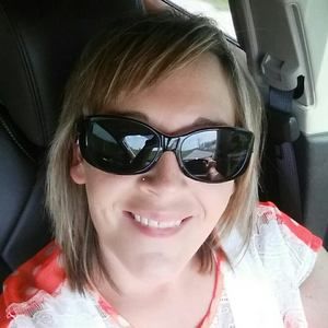 Meet your Posher, Cayla